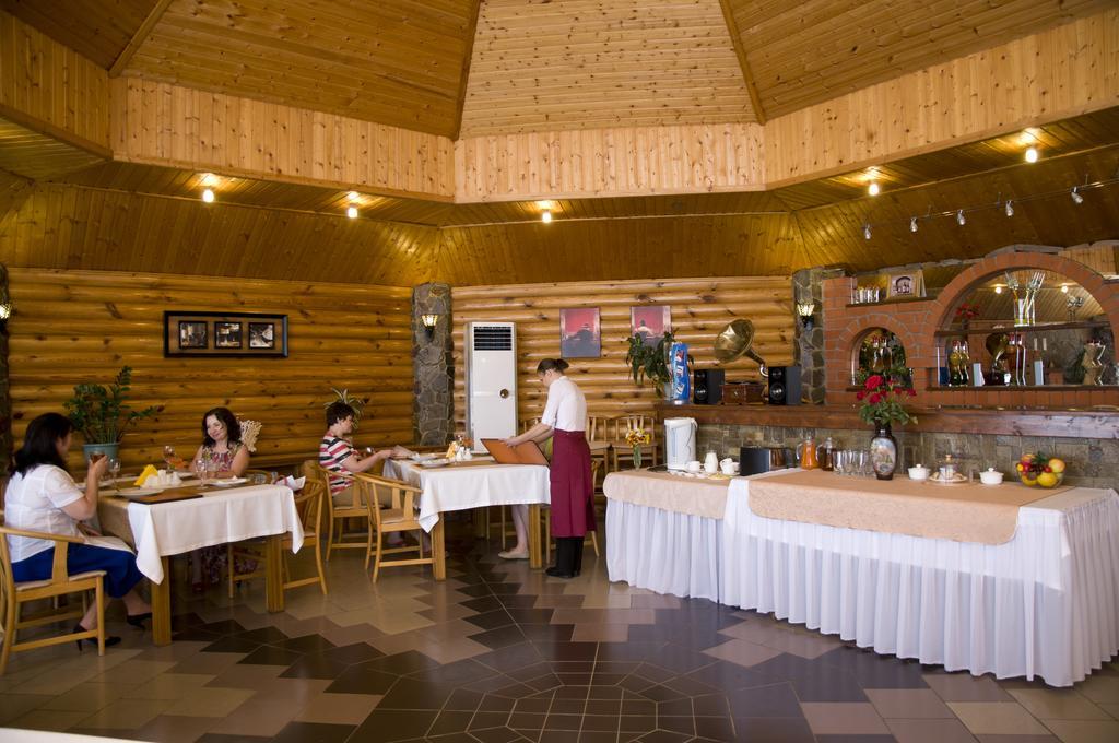 Rahat Hotel Aktav Dış mekan fotoğraf